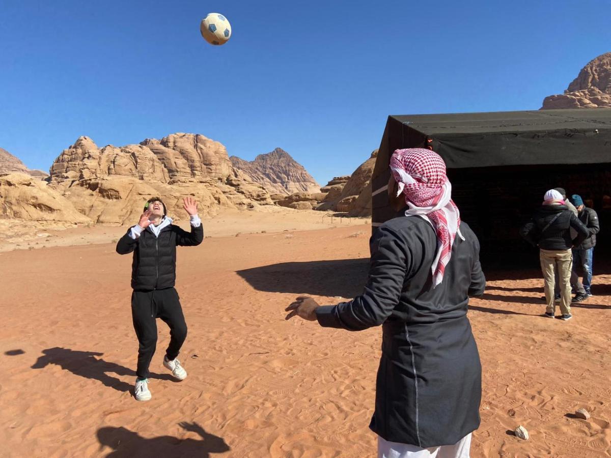 WadiRum Star Planet albasli Wadi Rum Exteriör bild
