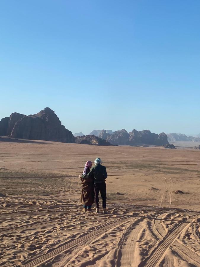 WadiRum Star Planet albasli Wadi Rum Exteriör bild