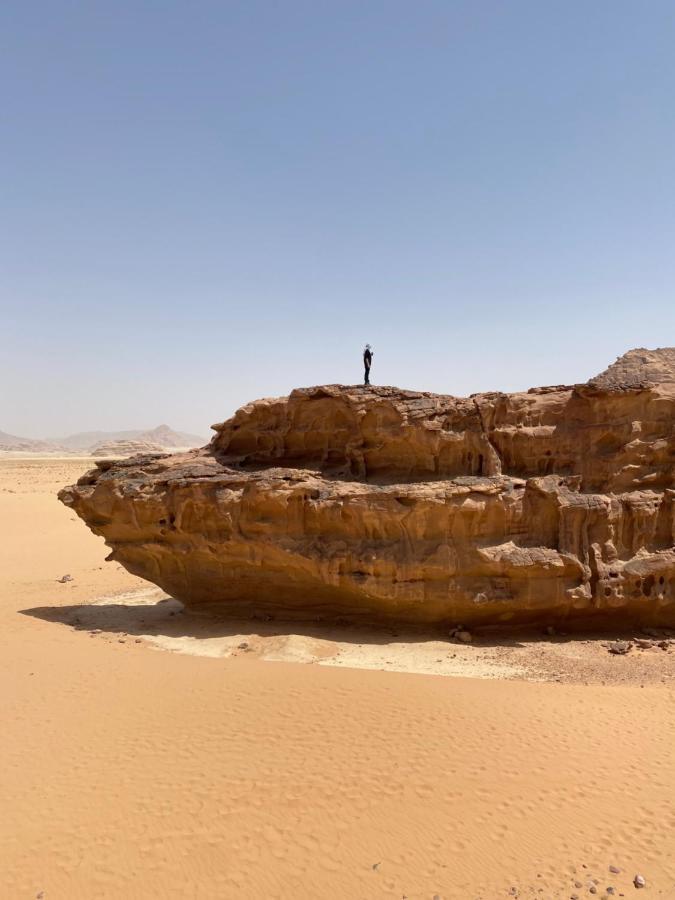 WadiRum Star Planet albasli Wadi Rum Exteriör bild