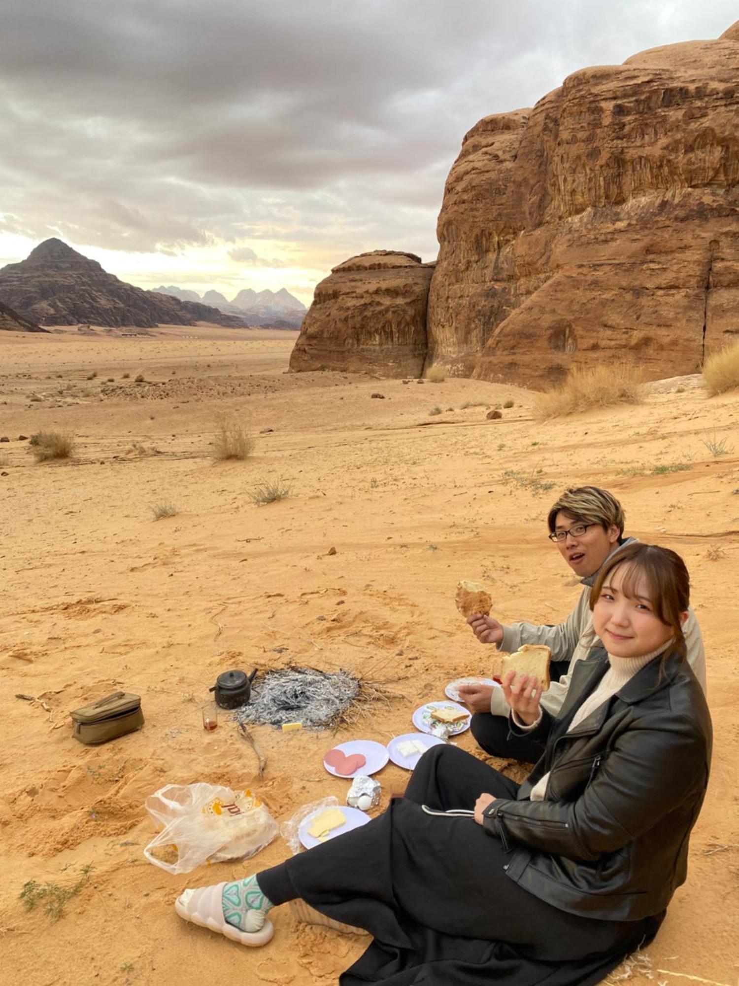 WadiRum Star Planet albasli Wadi Rum Exteriör bild