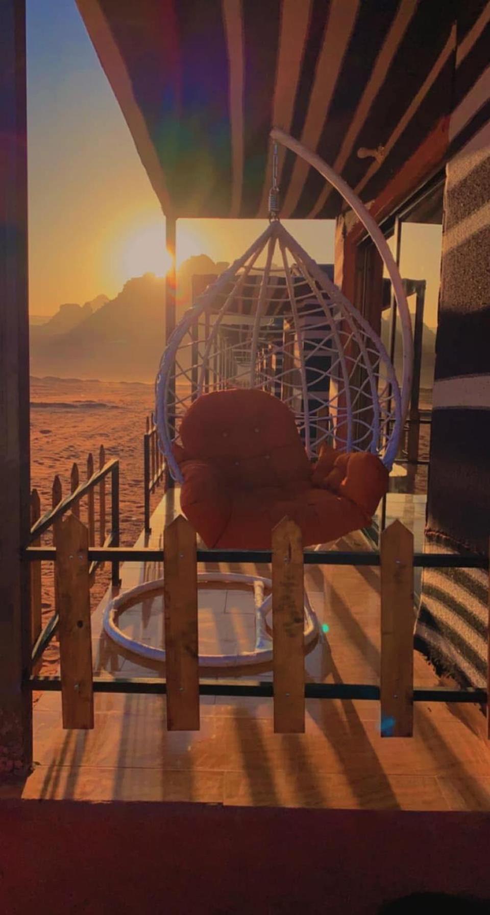 WadiRum Star Planet albasli Wadi Rum Exteriör bild